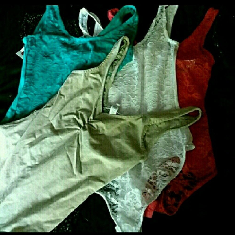 Lace back body suit